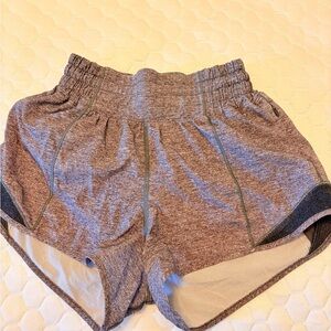 lululemon grey hotty hots